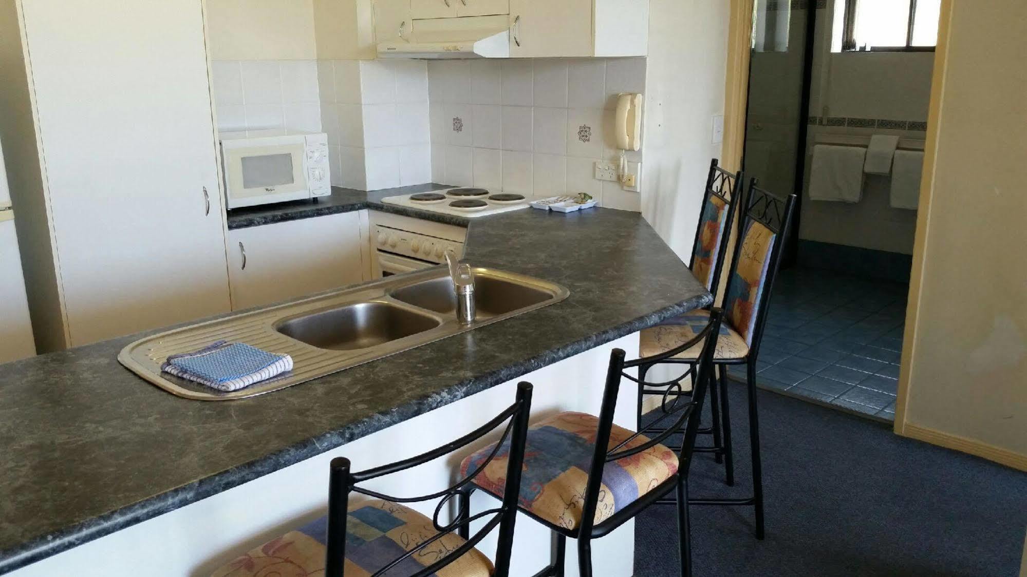 Mango Cove Apartment Gold Coast Exterior photo
